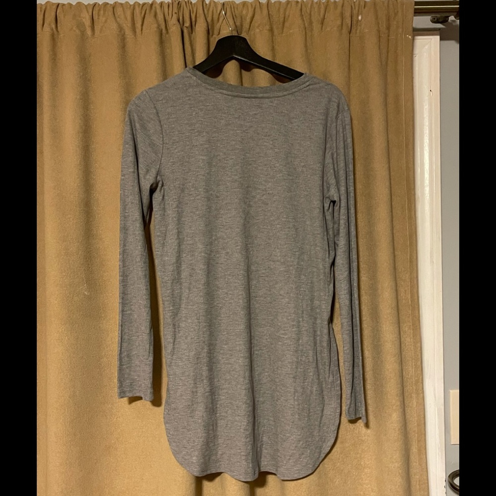 Women’s heather grey long sleeve shirt Mossimo new